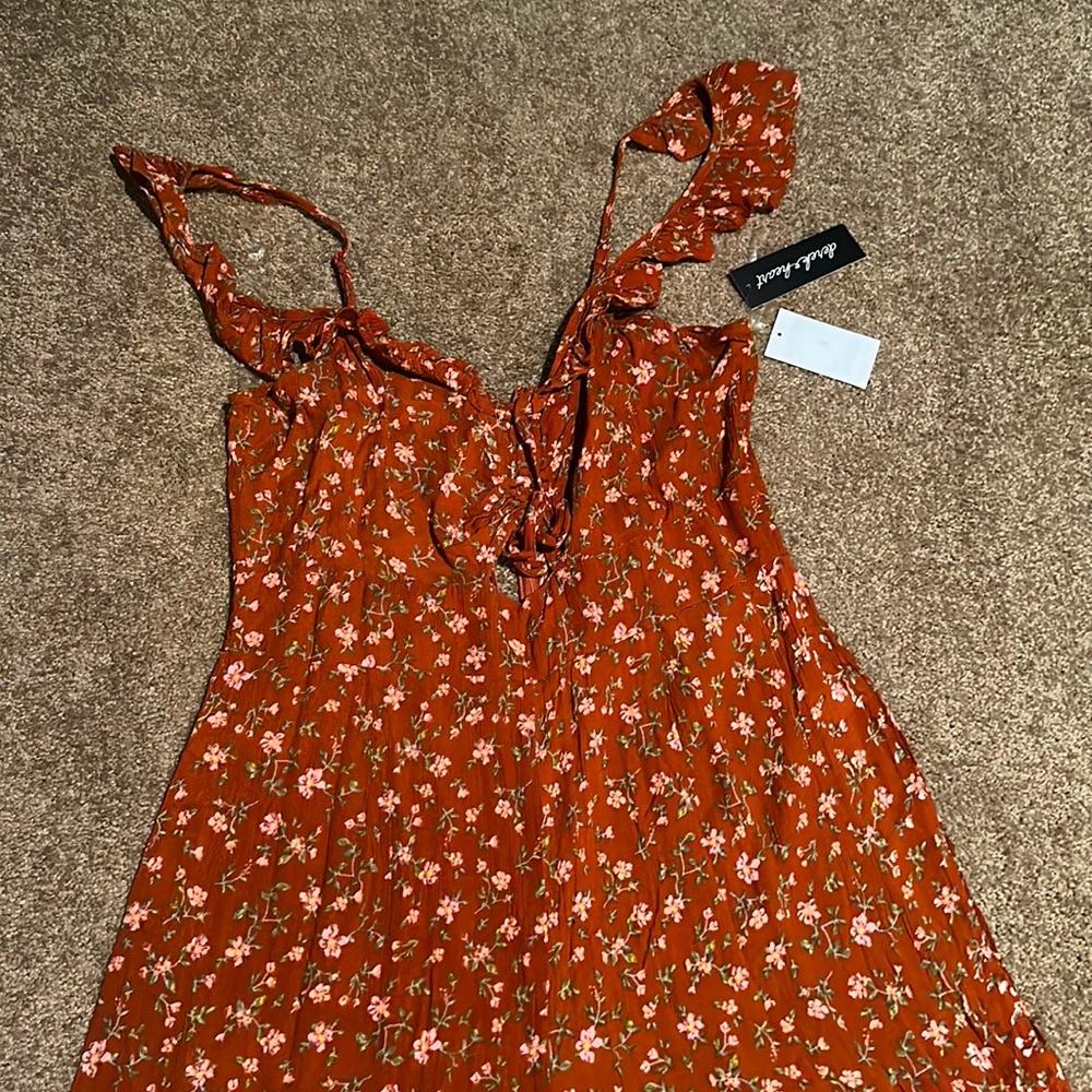 NWT romper (fits like large)